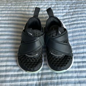 Nike Flex Advance 6c